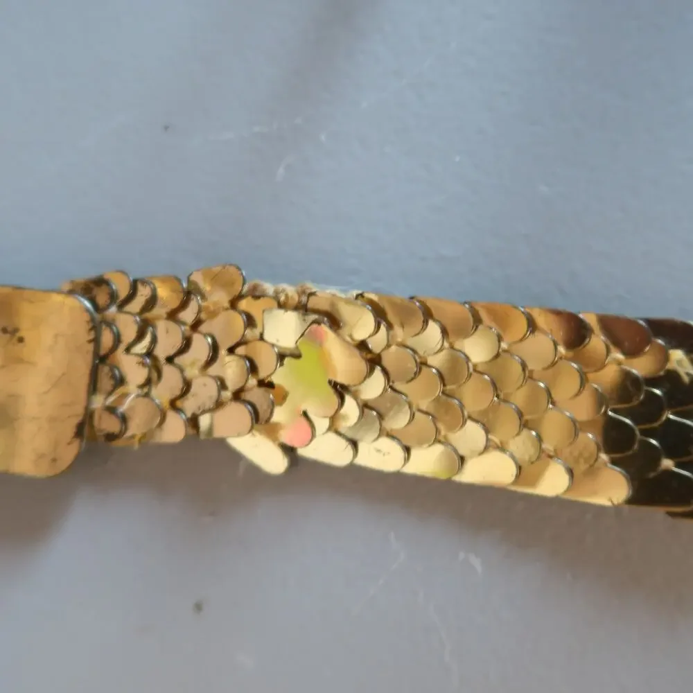 Vintage 80s Gold Metal Fish Scale Stretchy Waist Belt